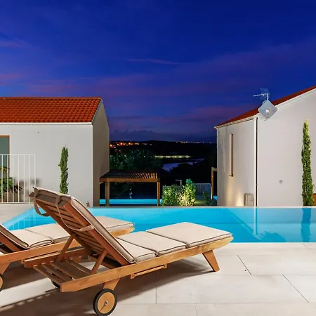 New 3 With Pool Soline, Krk, 280 M From Beach, By 4villas Soline (Krk)