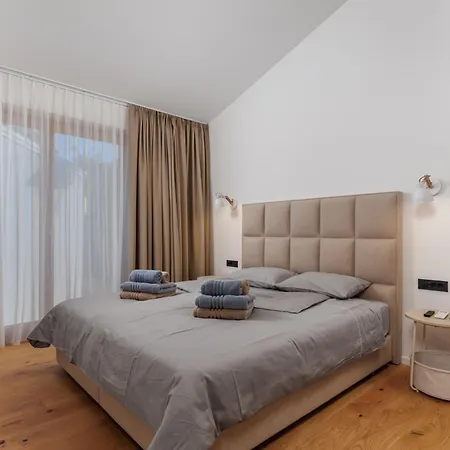 New 3 With Pool Soline, Krk, 280 M From Beach, By 4villas *
