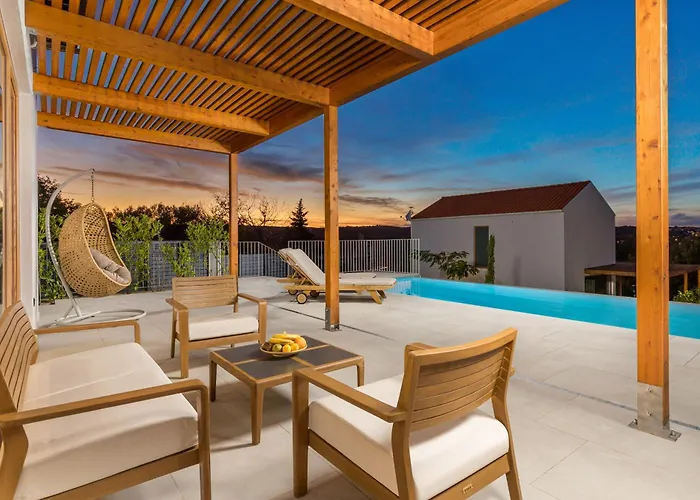 Βίλα 3 With Pool Soline, Krk, 280 M From Beach, By 4villas Soline (Krk)