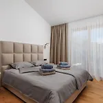 3 With Pool Soline, Krk, 280 M From Beach, By 4villas فيلة *